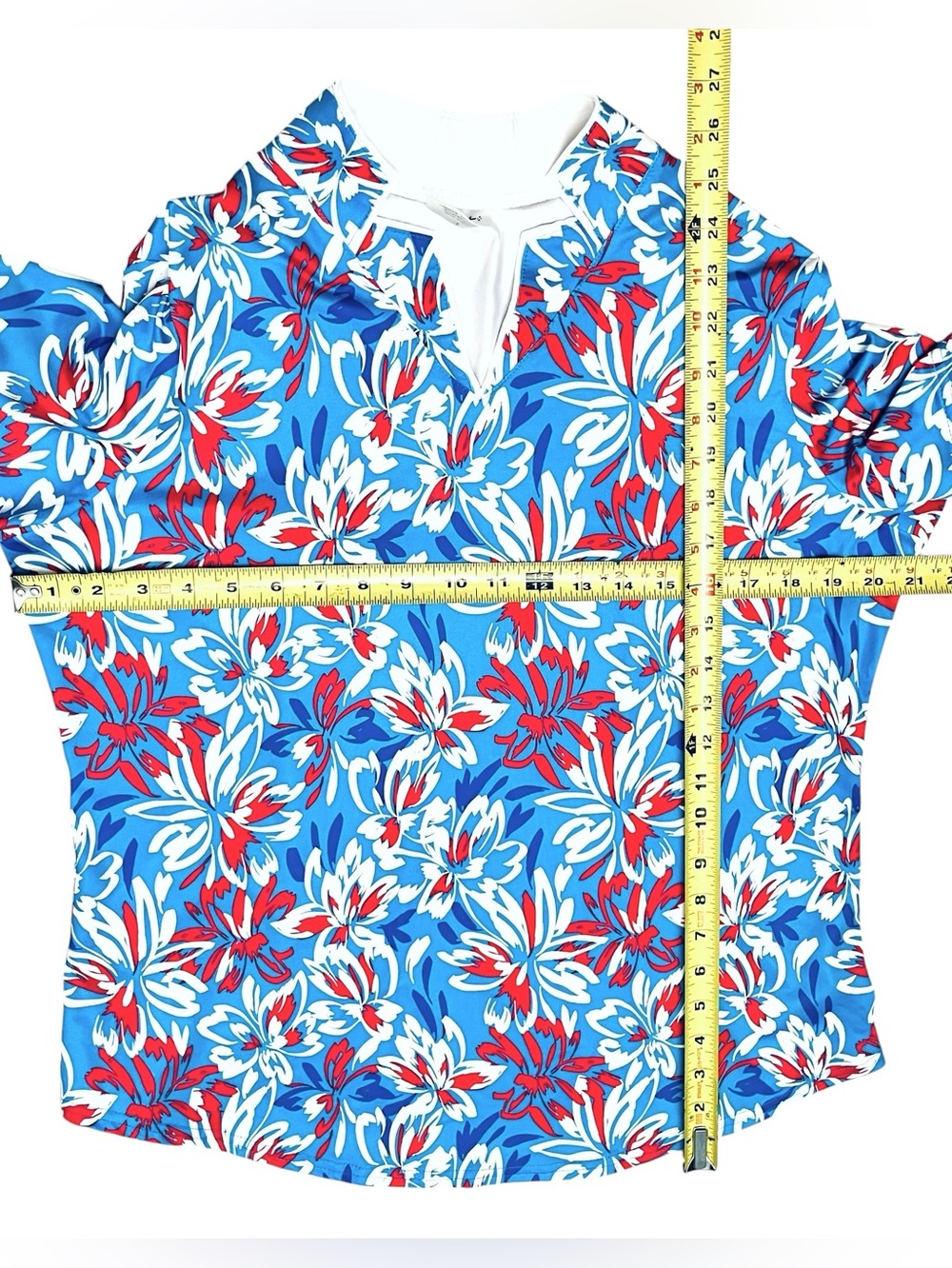 Jofit Top Golf Blue Red Tropical White Floral Mock/Split/Neck Short Sleeve Sz L - Picture 9 of 12